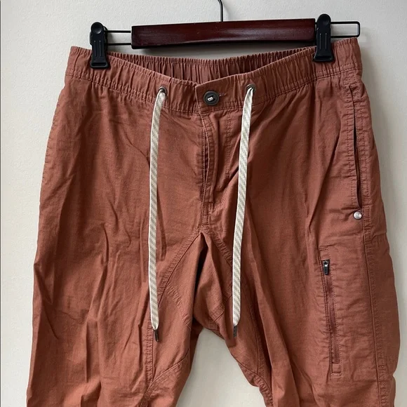 Vuori RipStop Climber Pants in Red clay - Picture 2 of 8